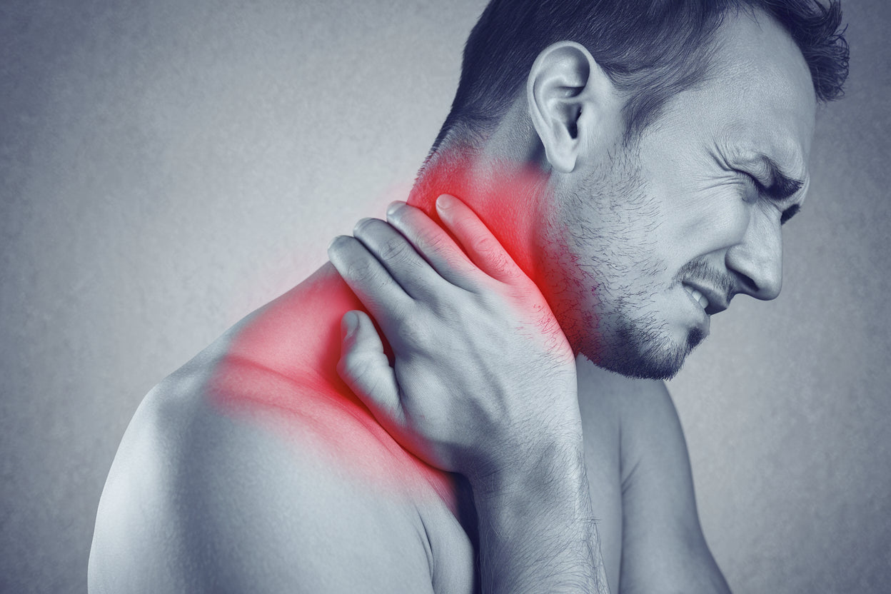 Nervsmärta i nacken uppstår när en nerv irriteras eller kläms